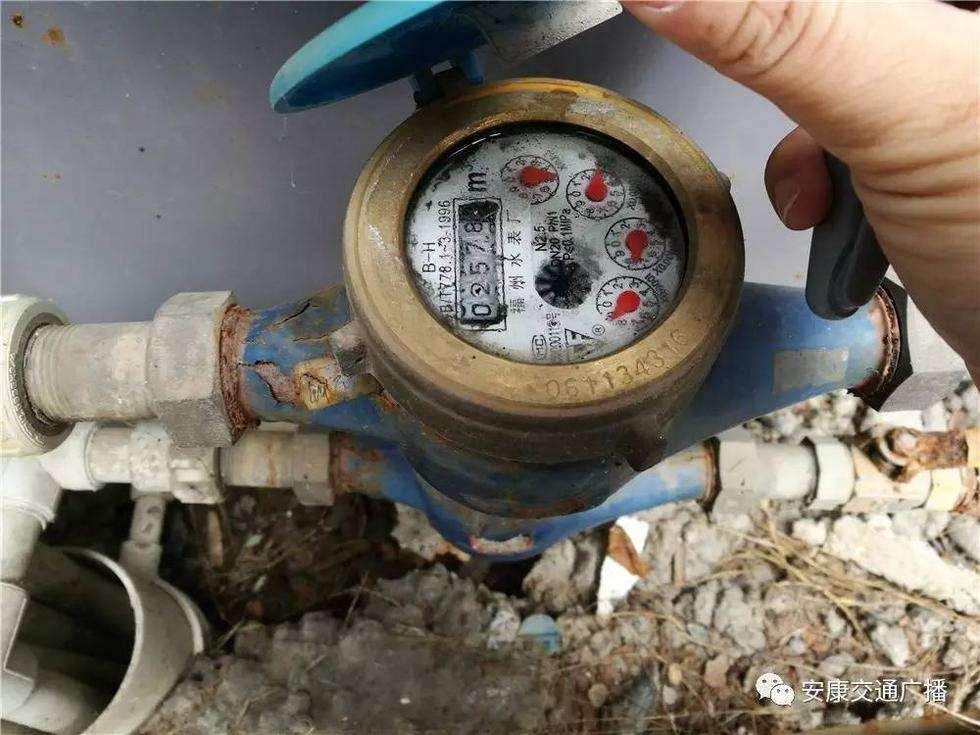 安徽家里水表在不用的时候空转，是漏水吗？
